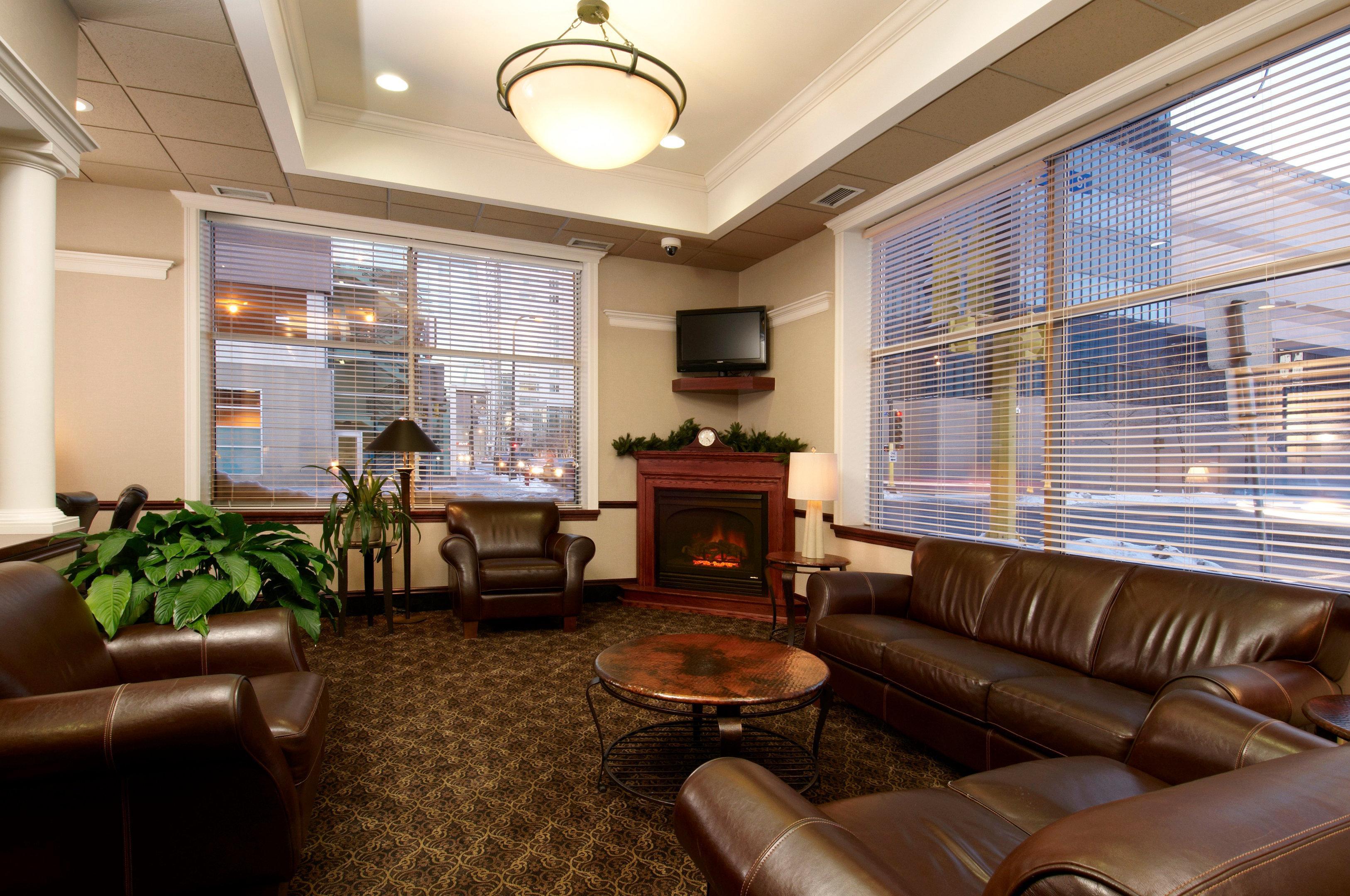 Holiday Inn Express Hotel & Suites Minneapolis-Downtown Convention Center By Ihg Exterior photo