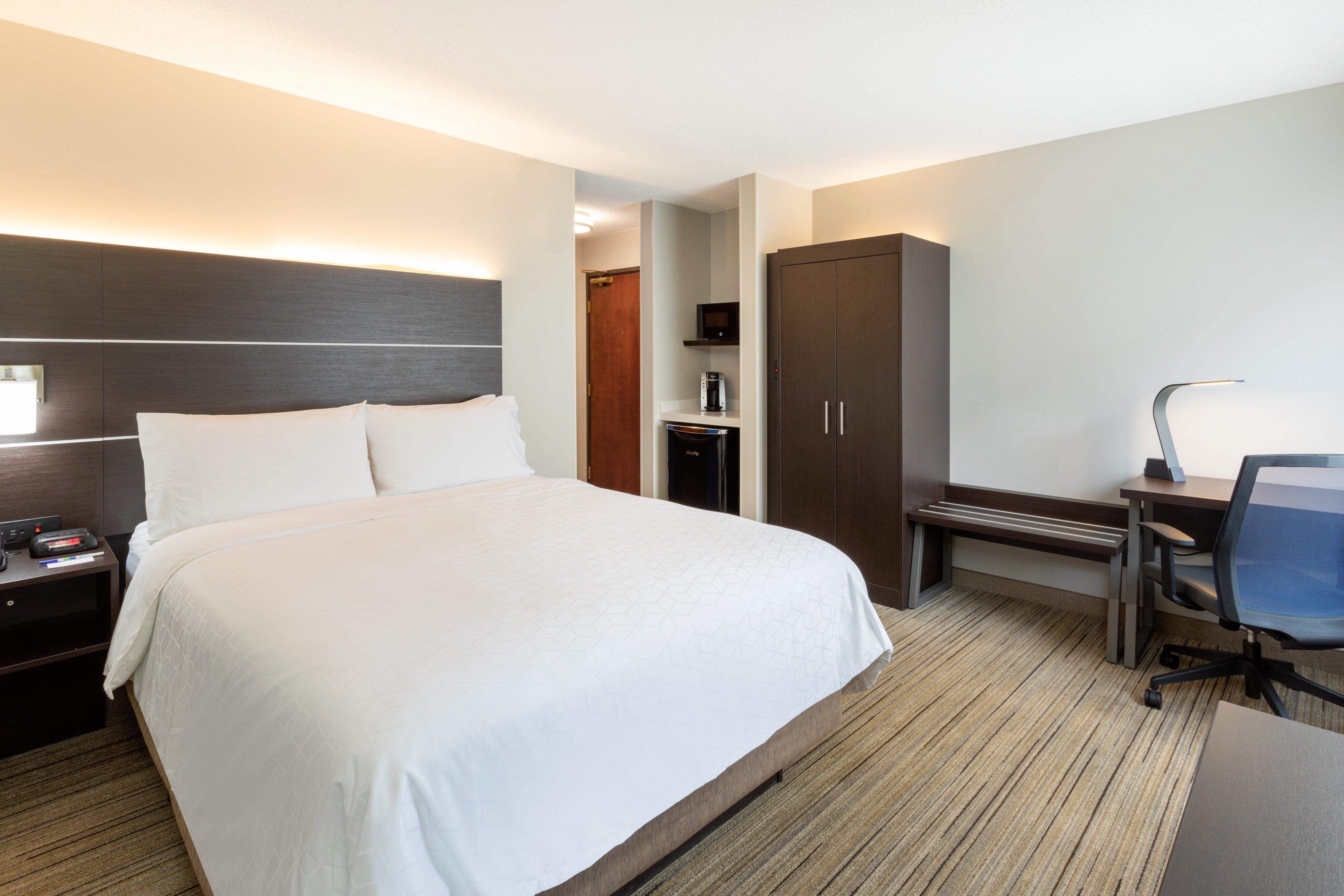 Holiday Inn Express Hotel & Suites Minneapolis-Downtown Convention Center By Ihg Exterior photo