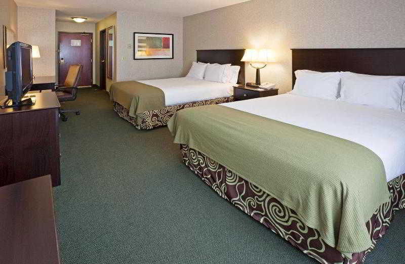 Holiday Inn Express Hotel & Suites Minneapolis-Downtown Convention Center By Ihg Exterior photo